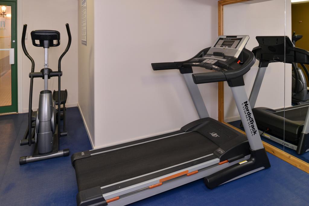 Canadas Best Value Inn Valemount Exteriör bild