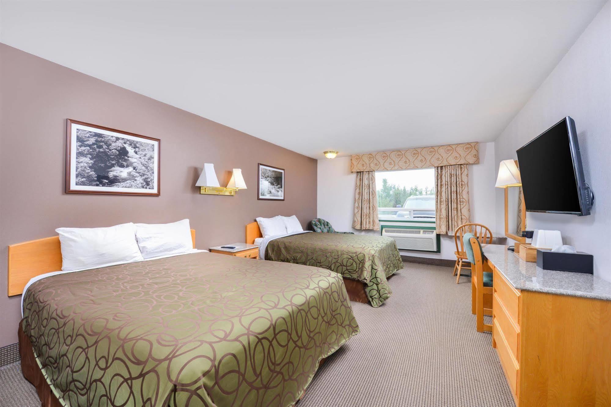 Canadas Best Value Inn Valemount Exteriör bild